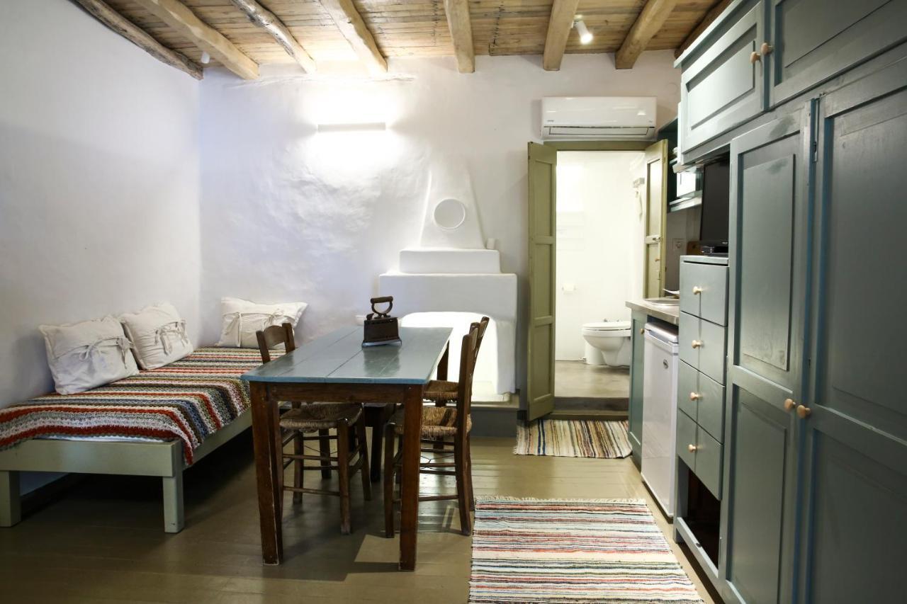 Ghermaniko Guesthouse ดามูคารี ภายนอก รูปภาพ