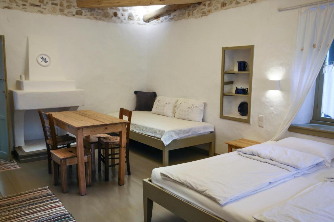 Ghermaniko Guesthouse ดามูคารี ภายนอก รูปภาพ