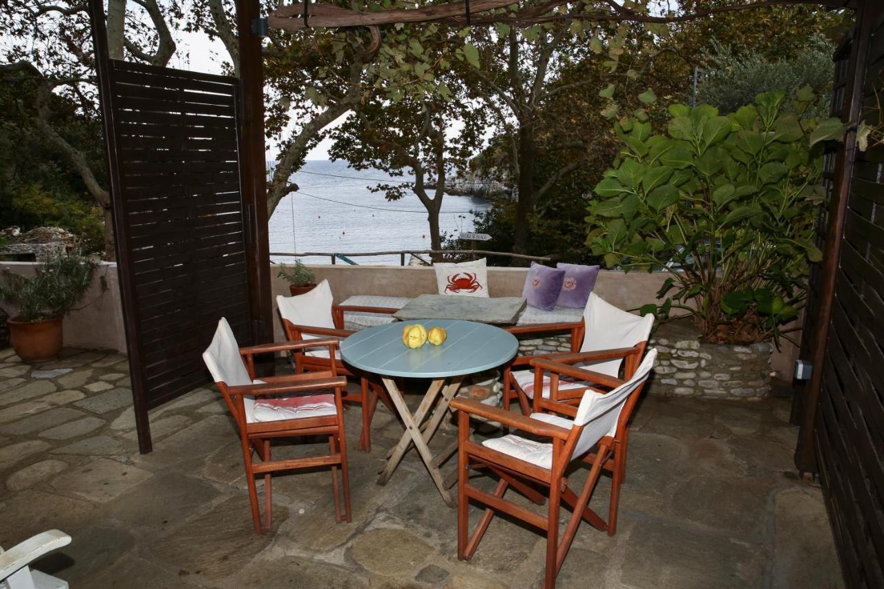 Ghermaniko Guesthouse ดามูคารี ภายนอก รูปภาพ